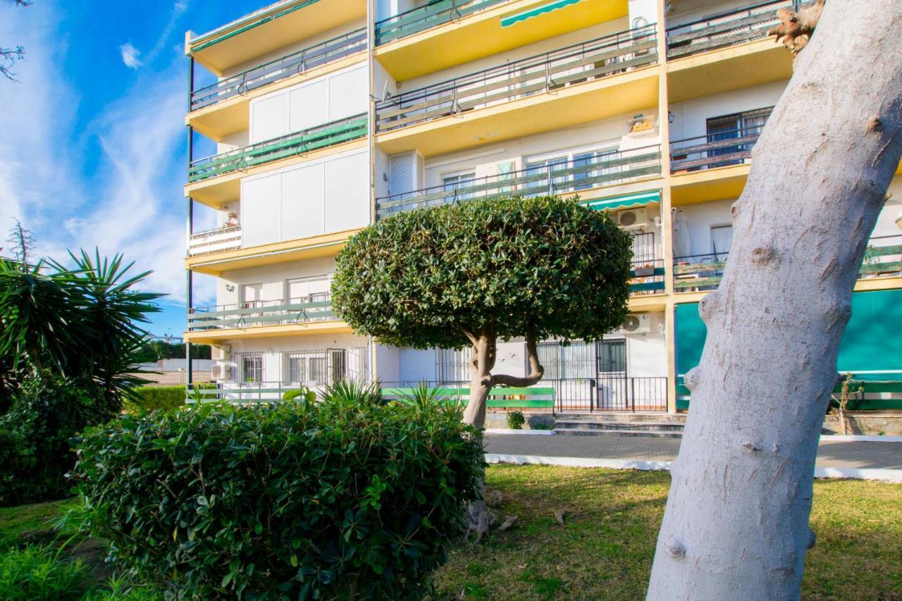 Apartamentos Los Alamos Sardinero Торремолинос Экстерьер фото